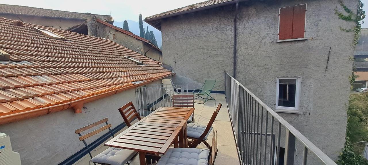 Villa The House On The Bridge- La Casa Sul Ponte Menaggio Exterior foto